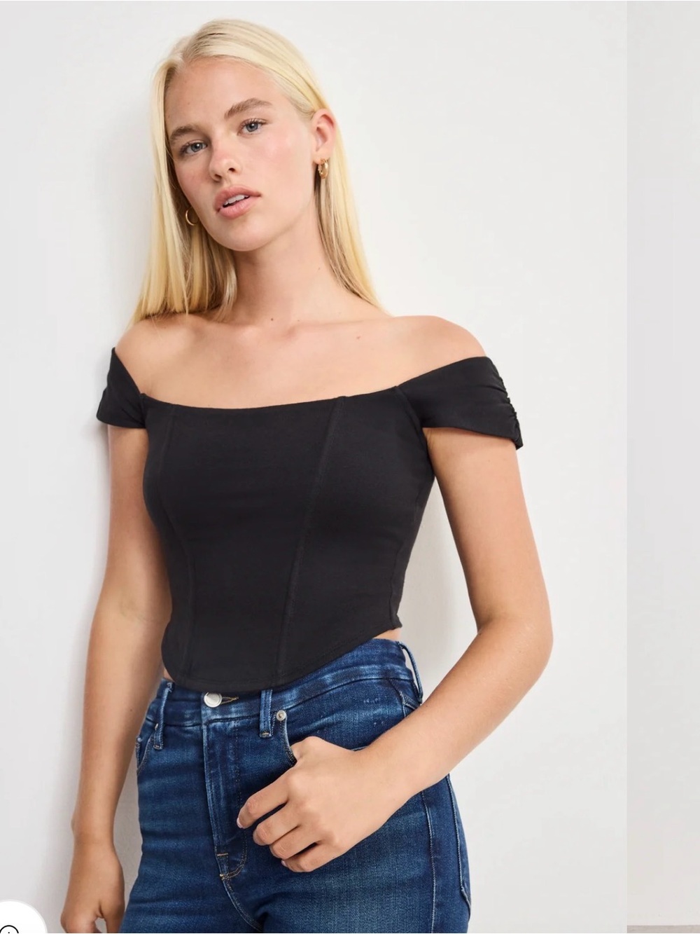Good American Black Off-Shoulder Crop Top